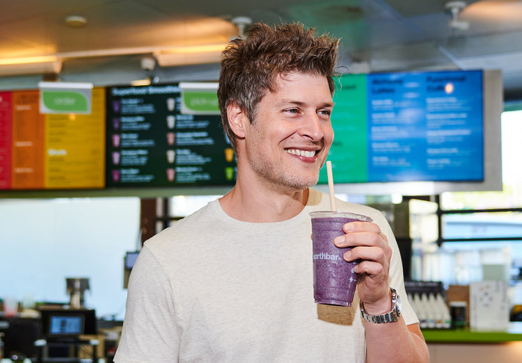 max lugavere drinking earthbar genius smoothie